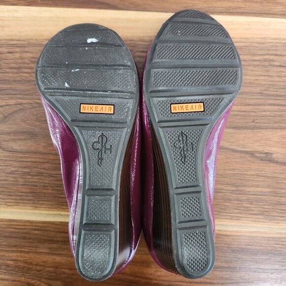 Cole Haan Womens Maroon Purple Peep Toe Wedge Heel Pumps Leather Size 6 - Picture 9 of 9